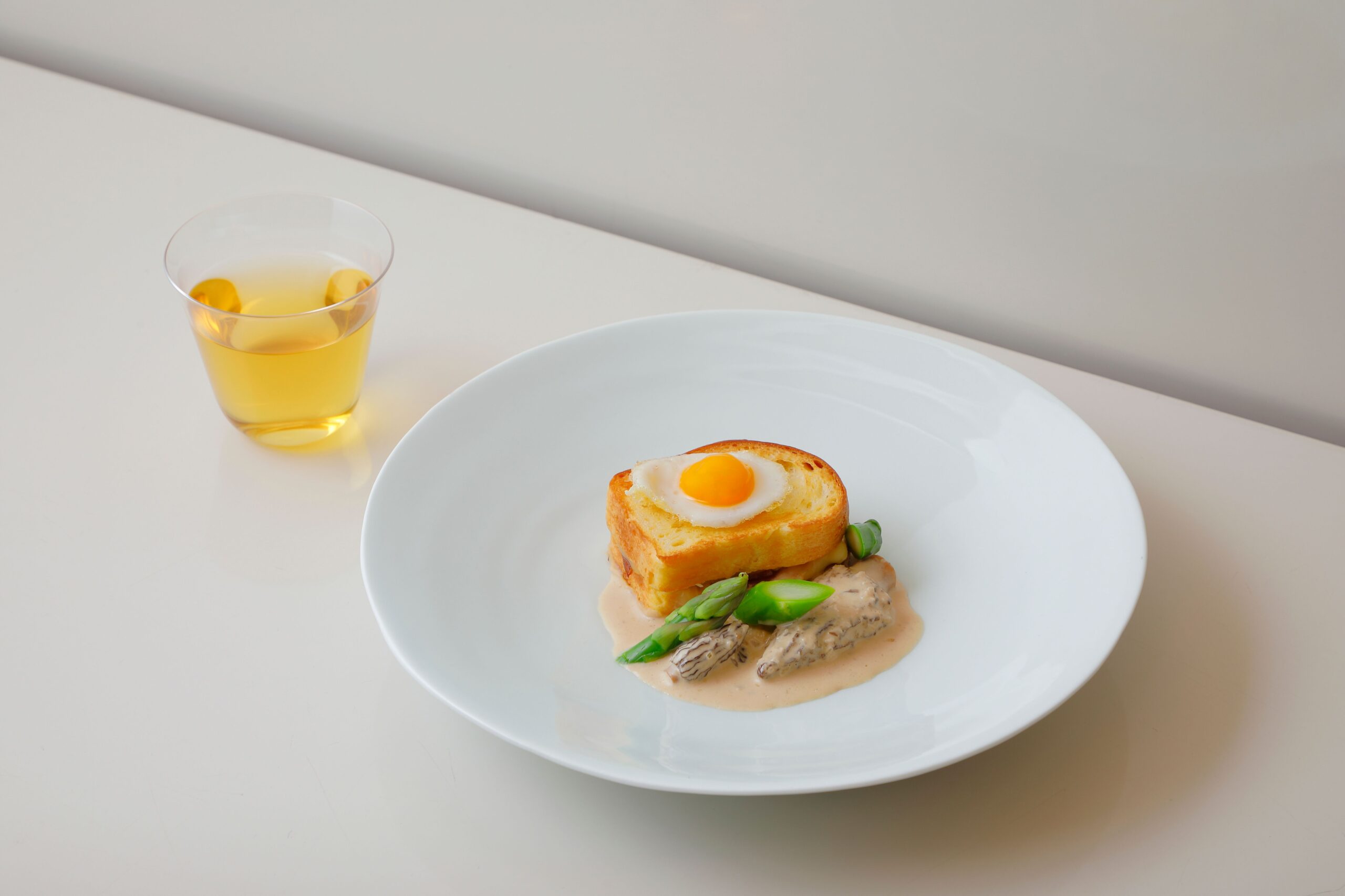 「パーク ハイアット 京都」桜アフタヌーンティー クロックマダム