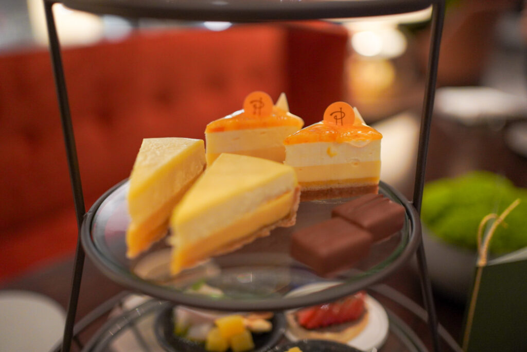 ピエール・エルメ・パリのスイーツ7品