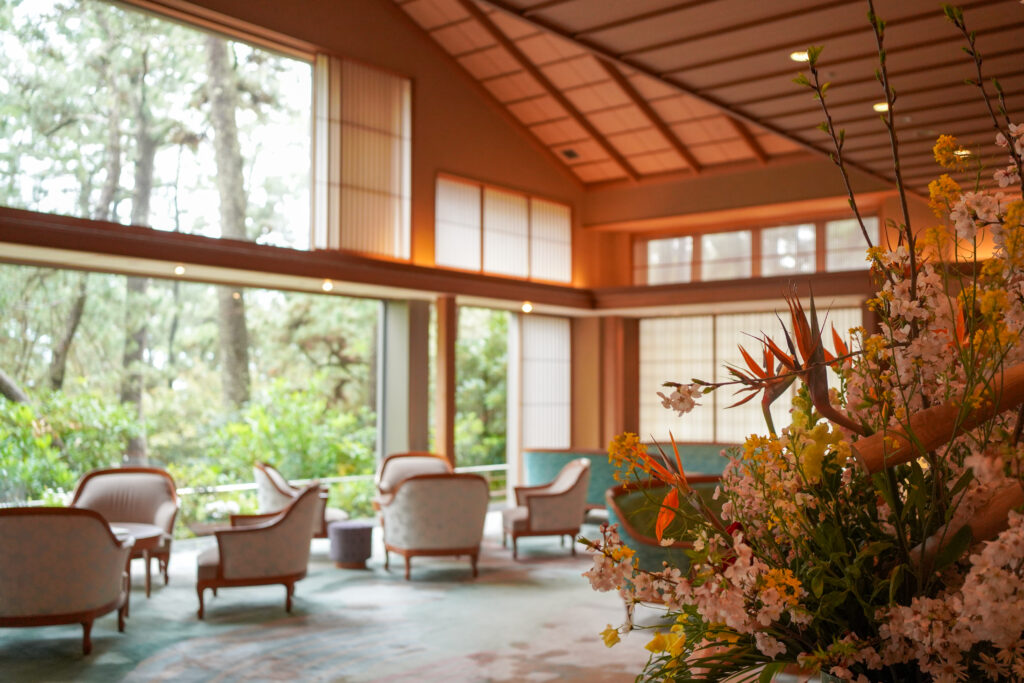 鴨川館　ロビー