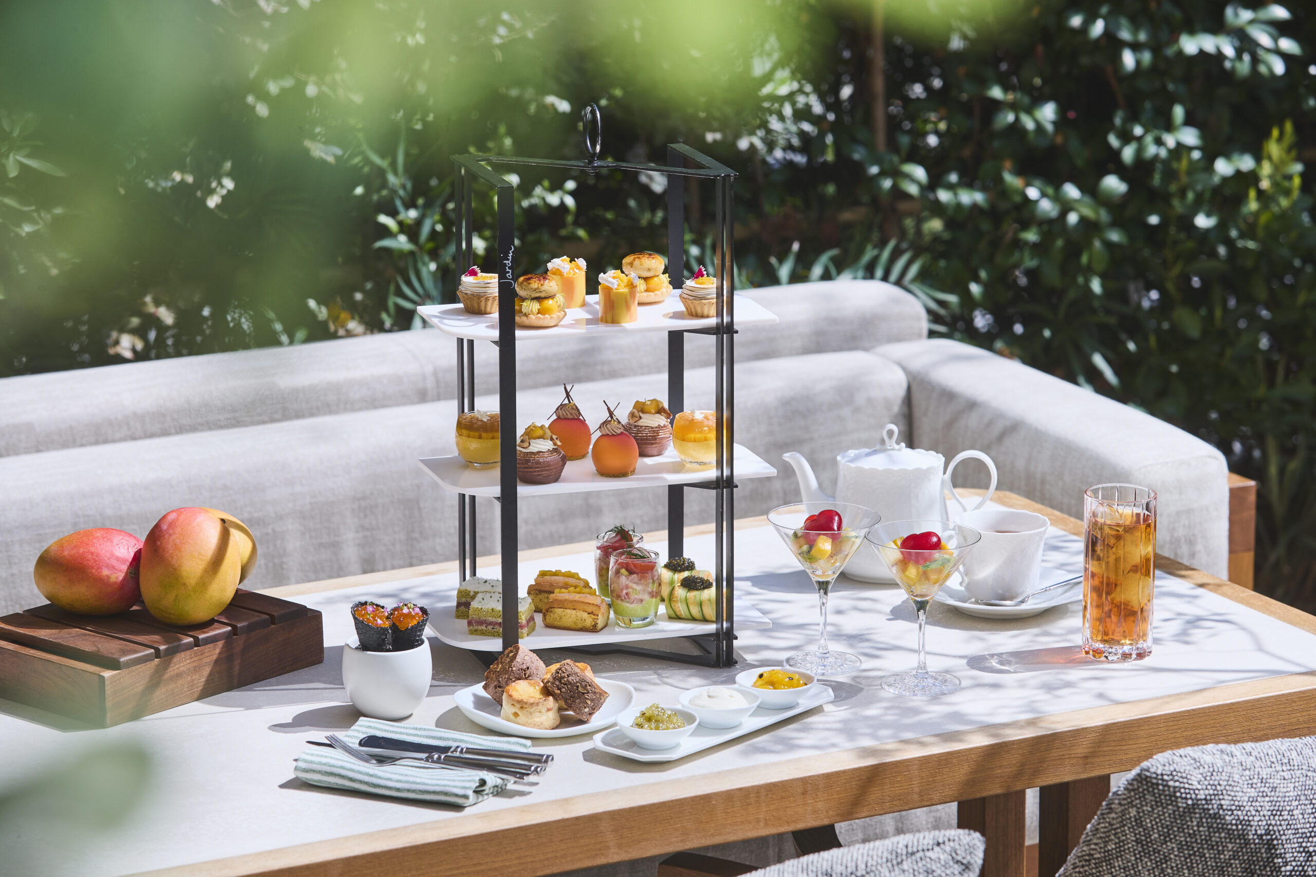 フォーシーズンズホテル大阪 マンゴーアフタヌーンティー