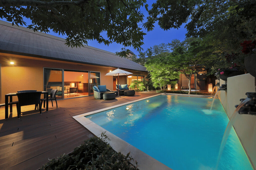 和モダンルーム