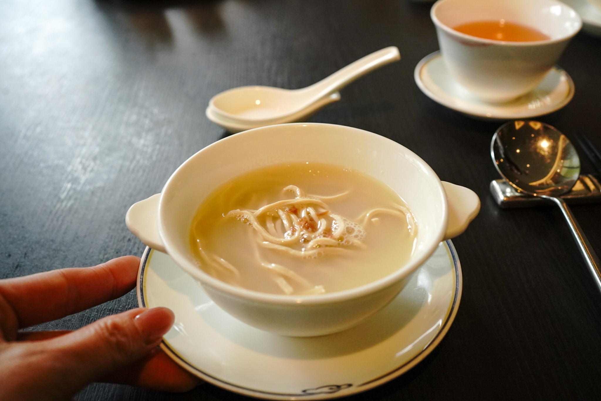 押し豆腐入り鶏白湯スープ
