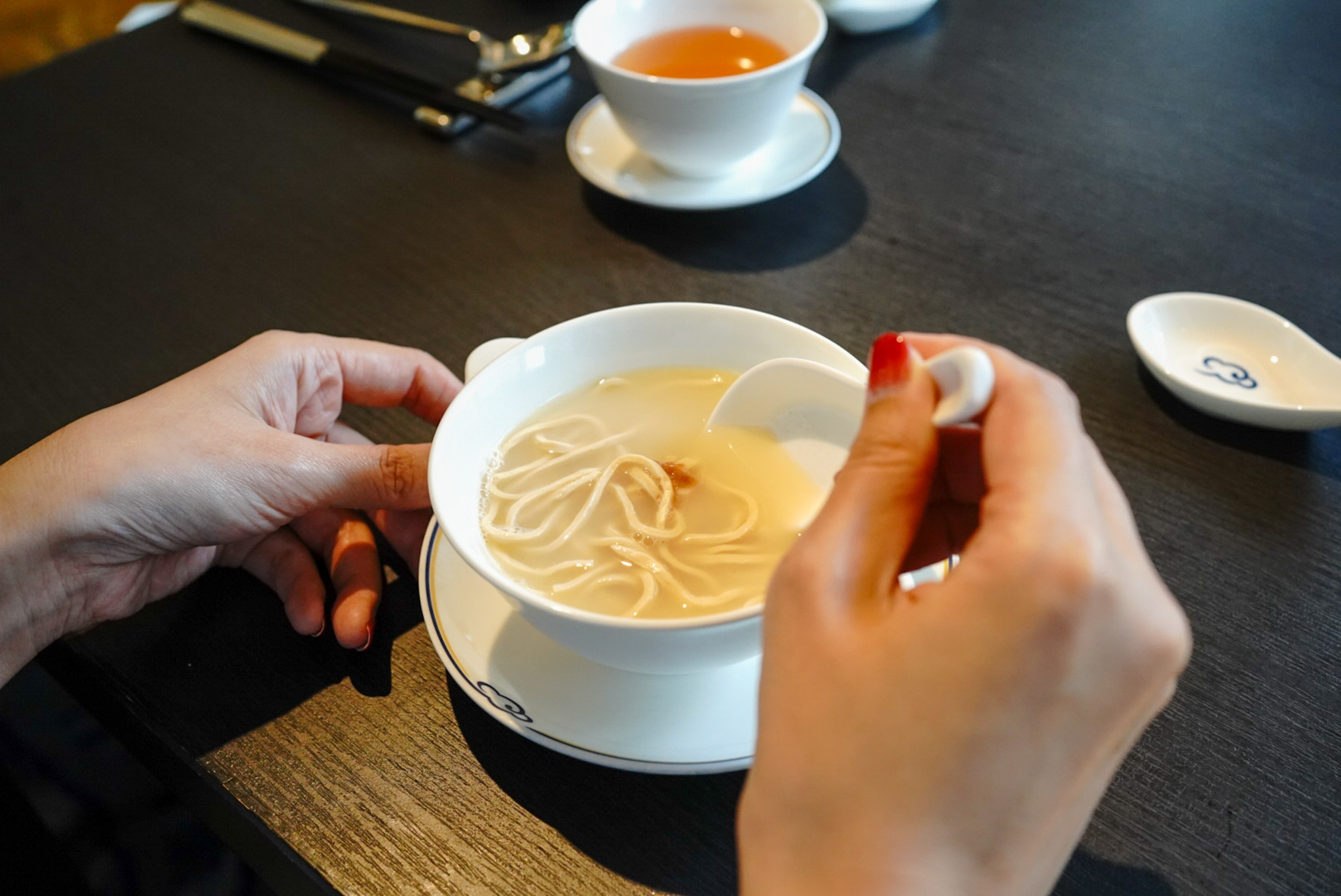 押し豆腐入り鶏白湯スープ