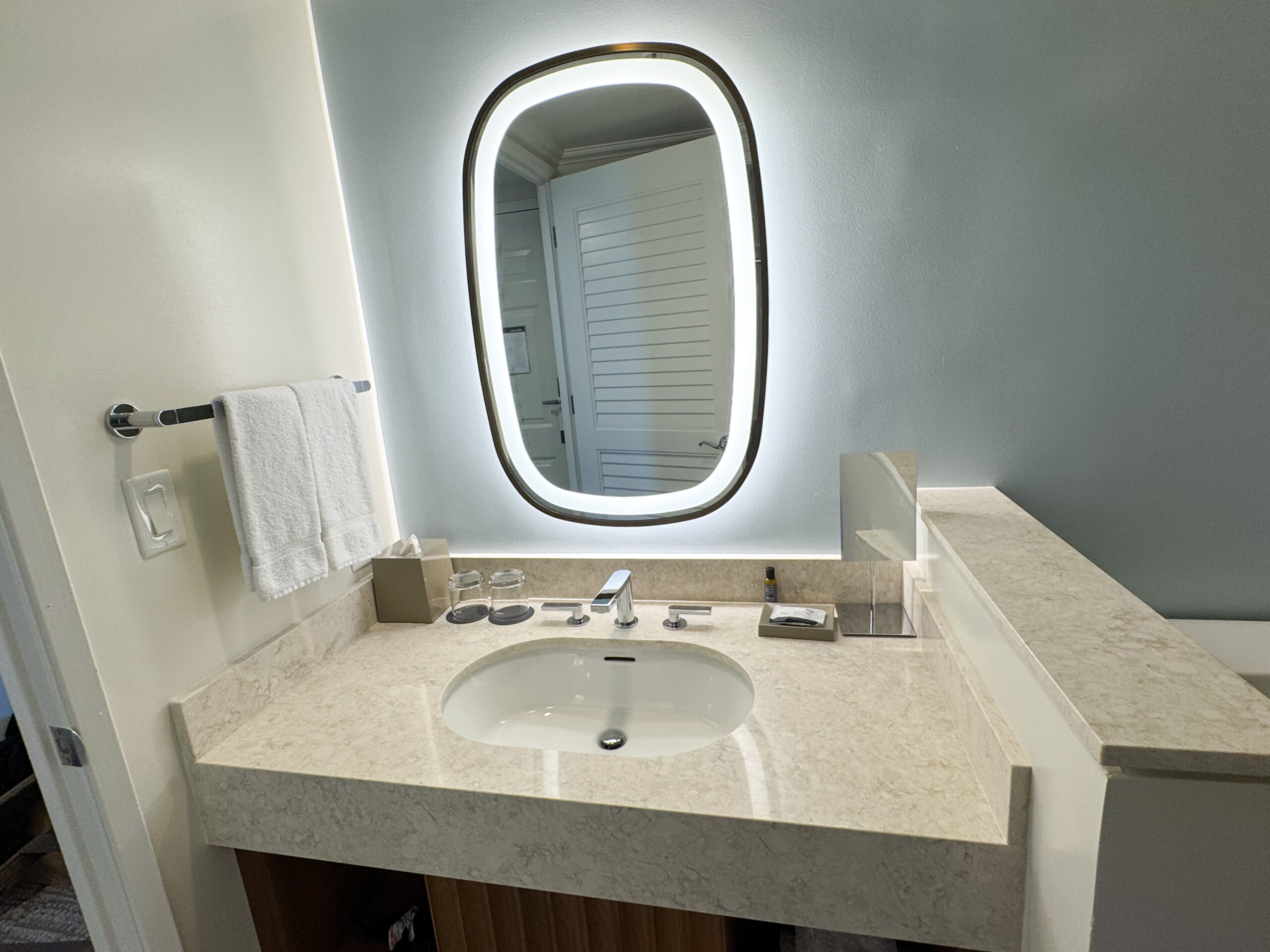 モアナ サーフライダー ウェスティン リゾート＆スパ ワイキキ ビーチ客室パウダールーム