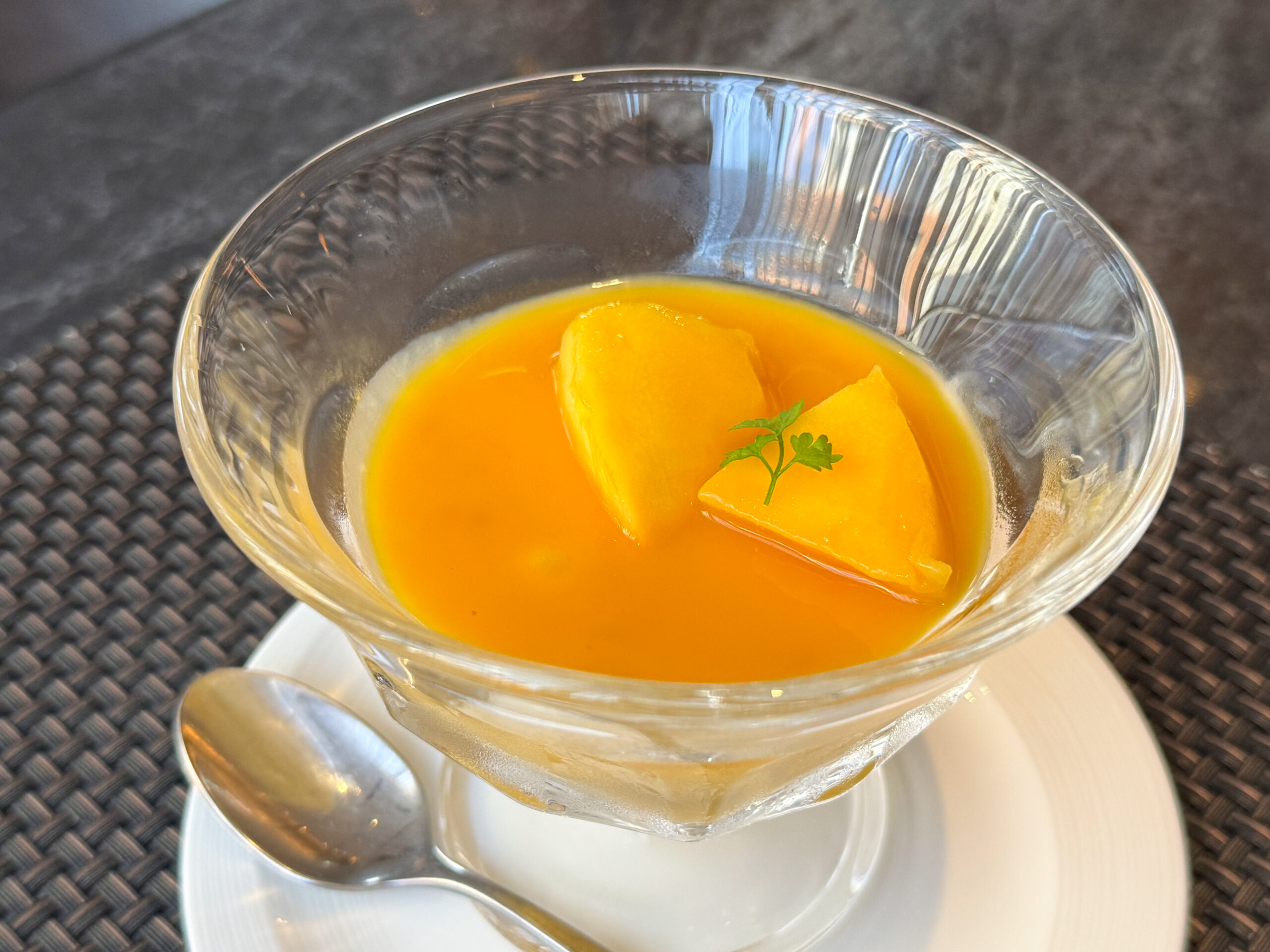 ホテルコレクティブ
中国料理レストラン「居易園」