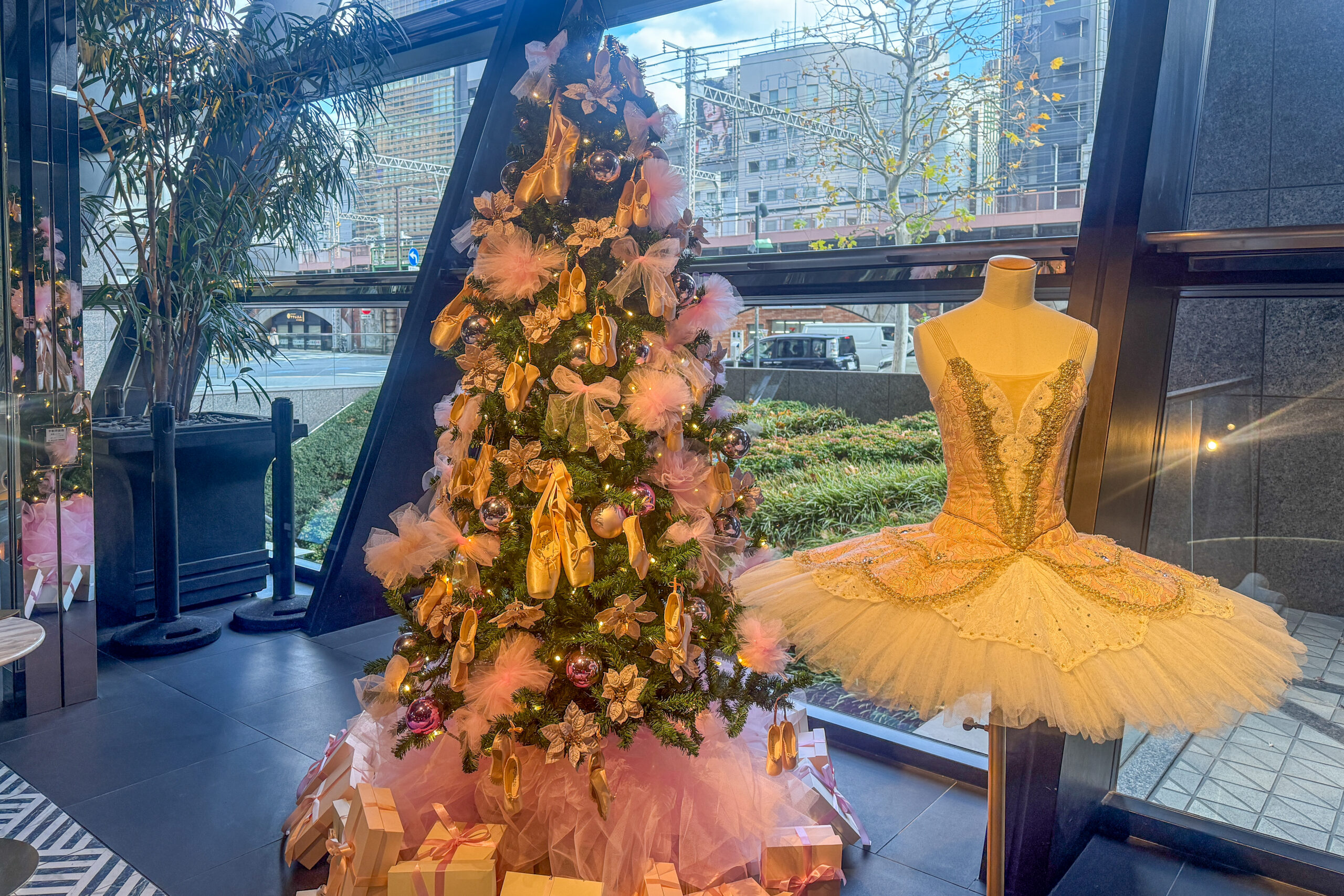 メルキュール東京日比谷
クリスマスツリー