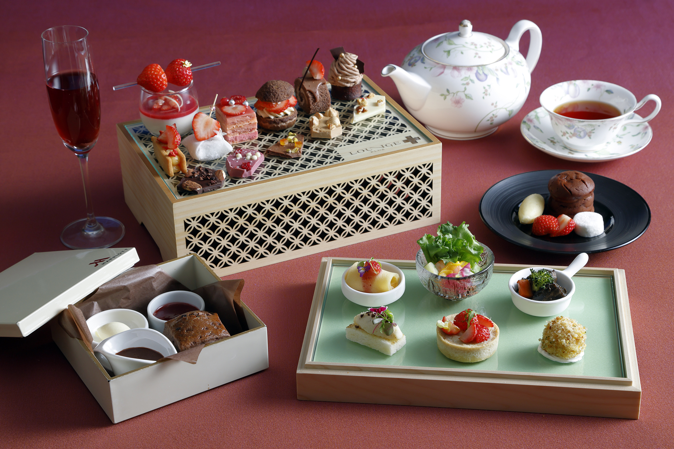 チョコレート&いちごアフタヌーンティー