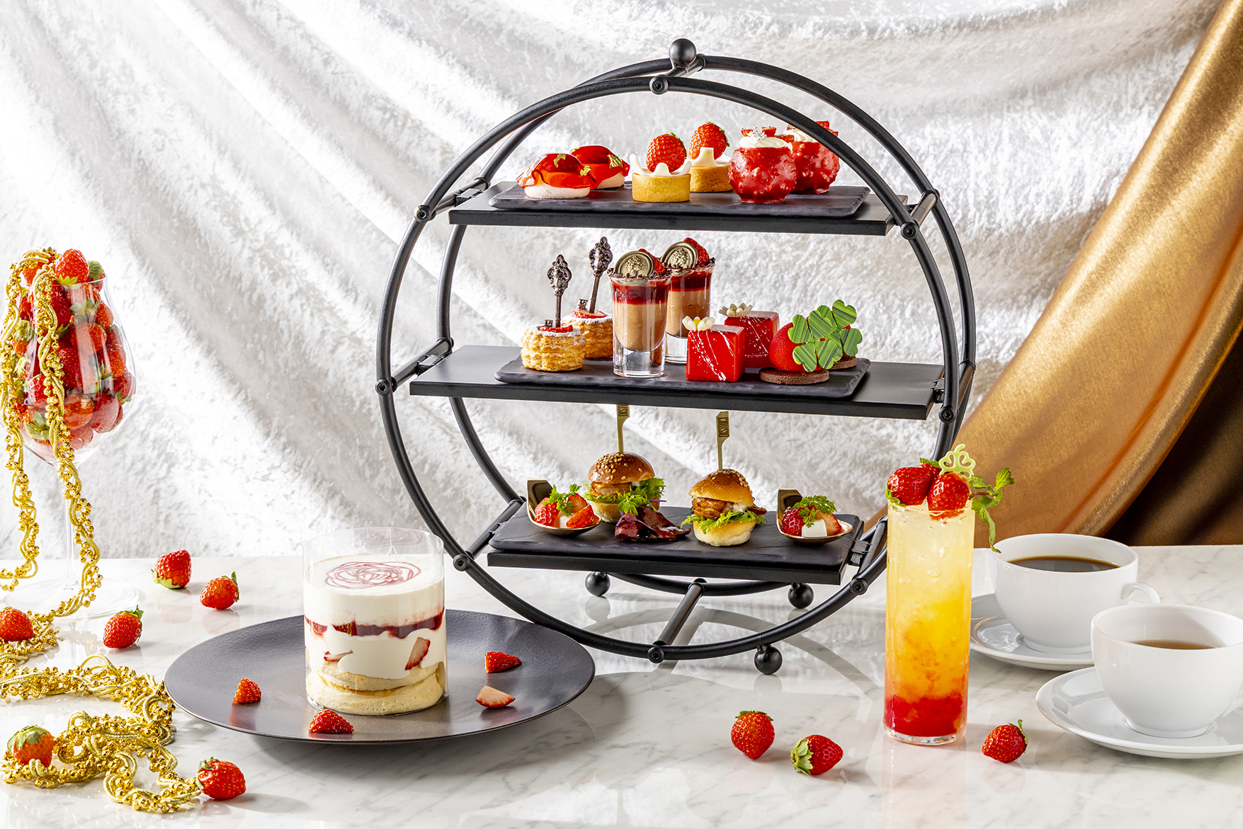 キンプトン新宿東京いちごアフタヌーンティー