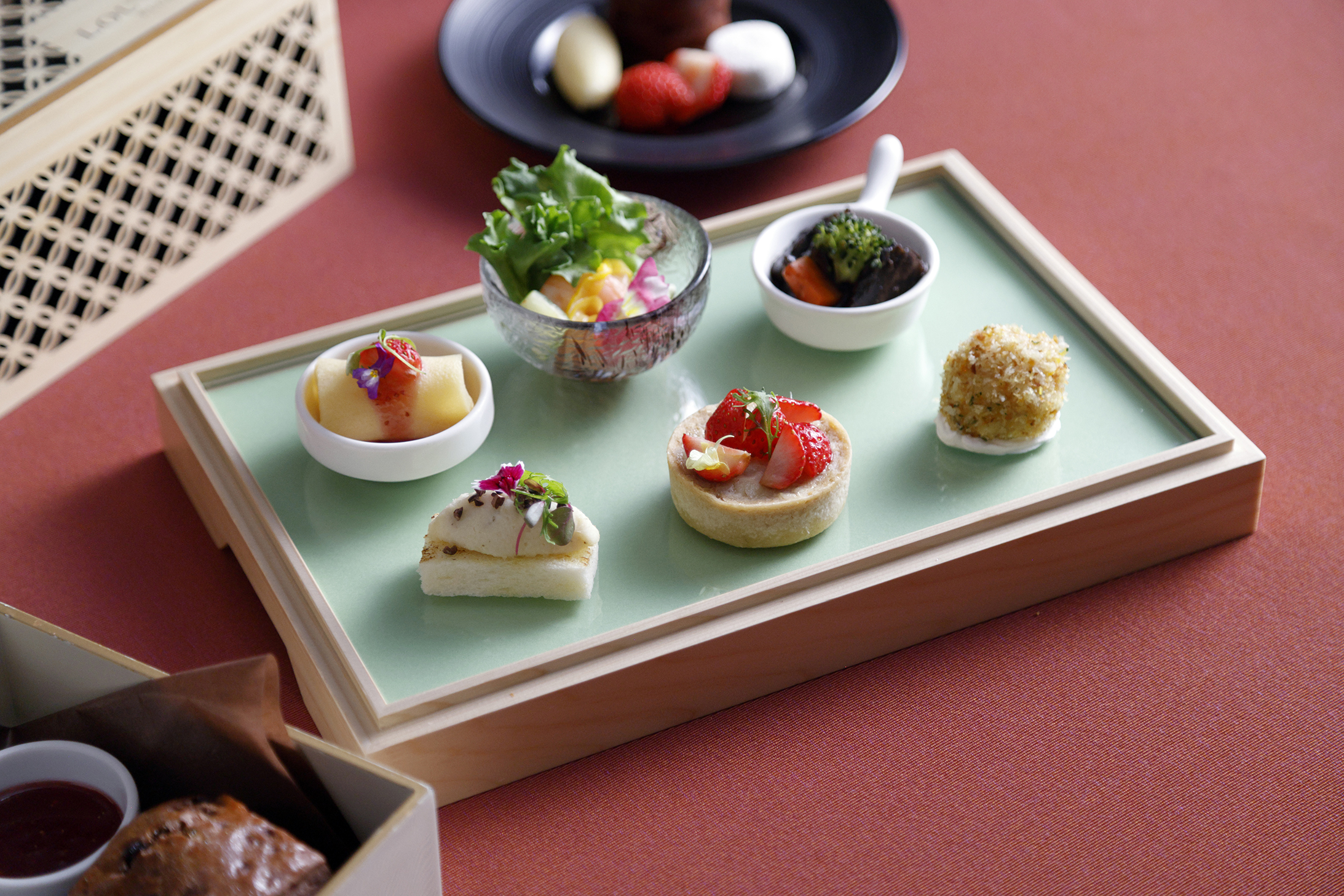 チョコレート&いちごアフタヌーンティー