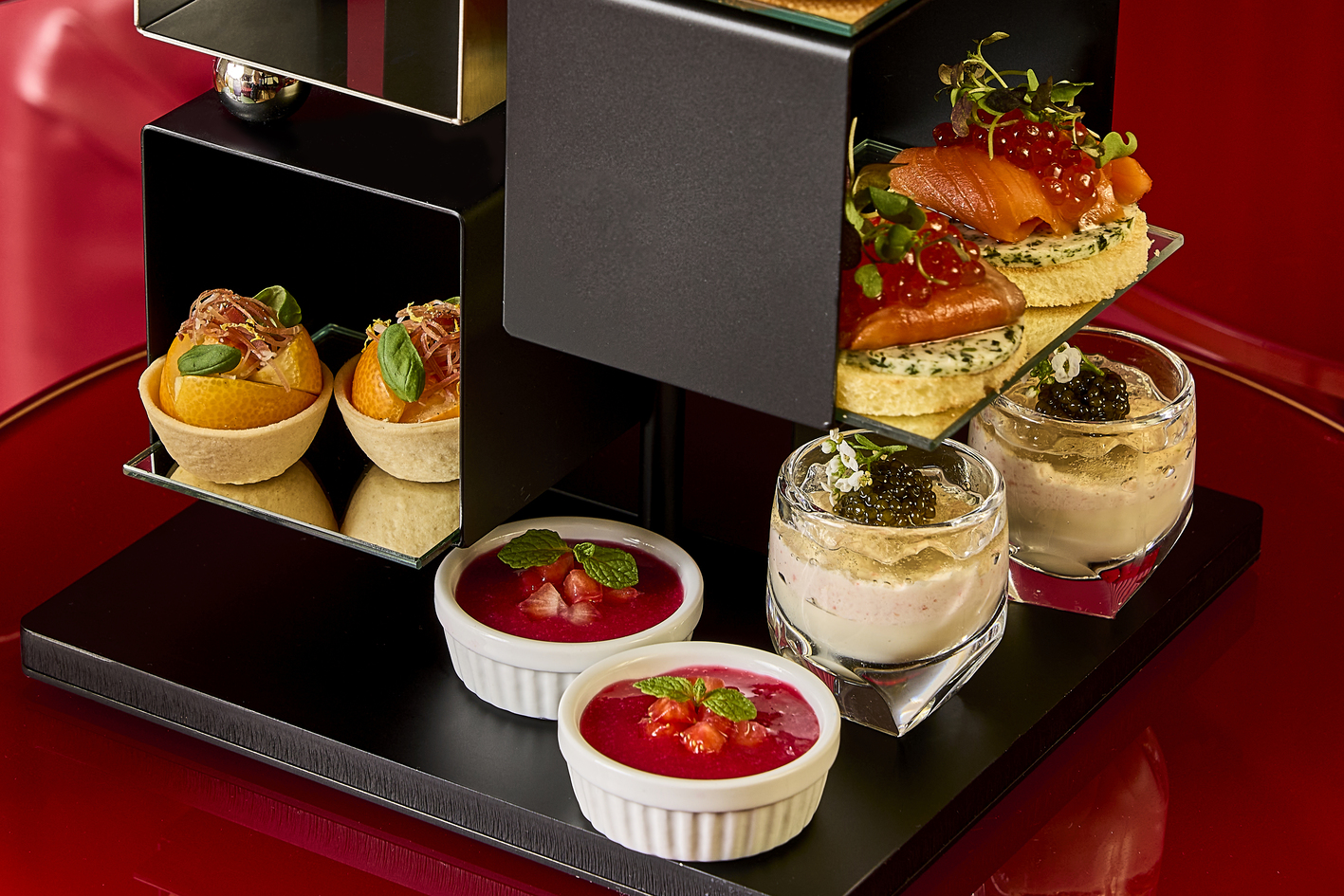 W大阪ストロベリーアフタヌーンティー