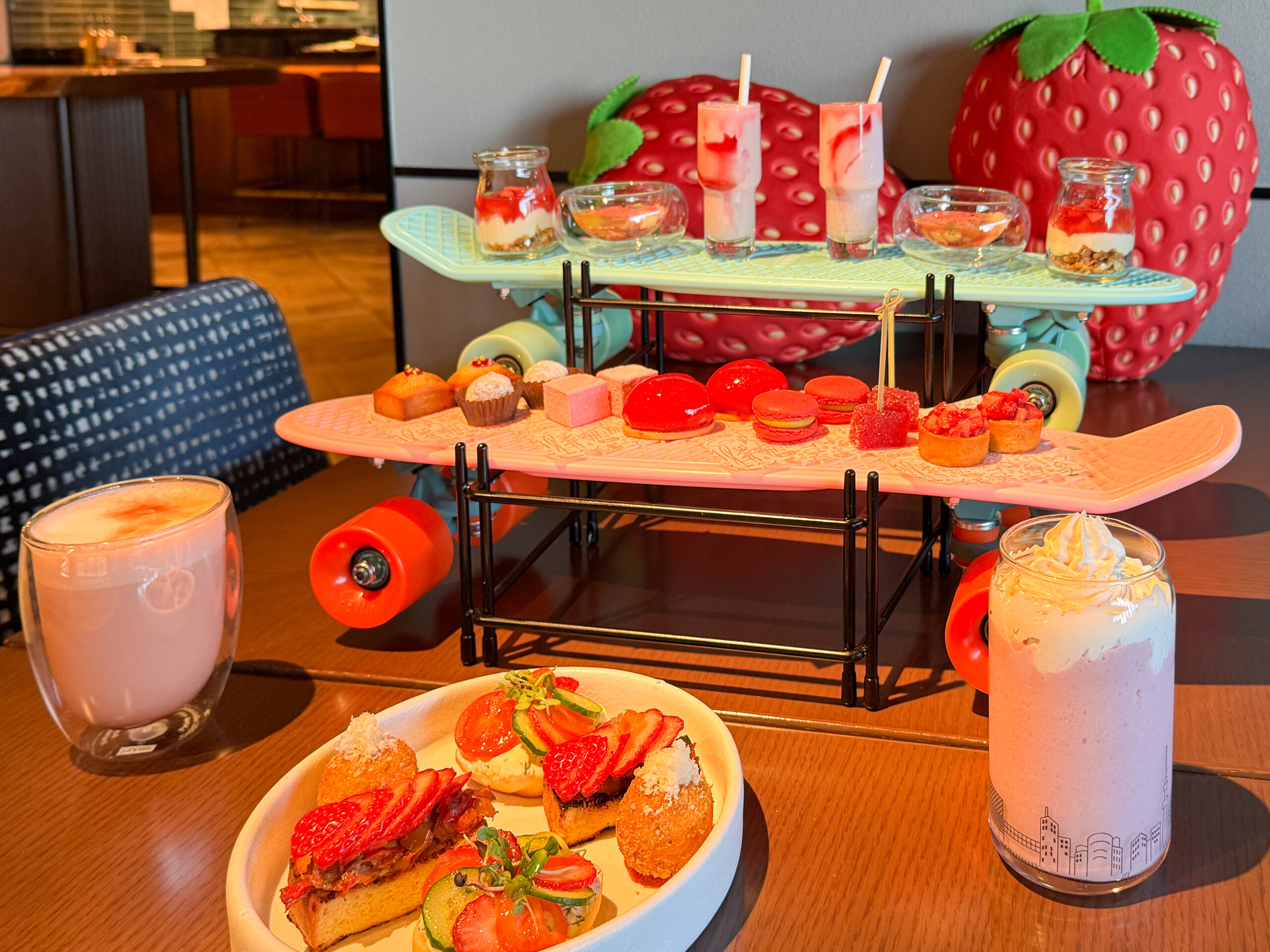 「ホテルインディゴ東京渋谷」ストロベリーアフタヌーンティー