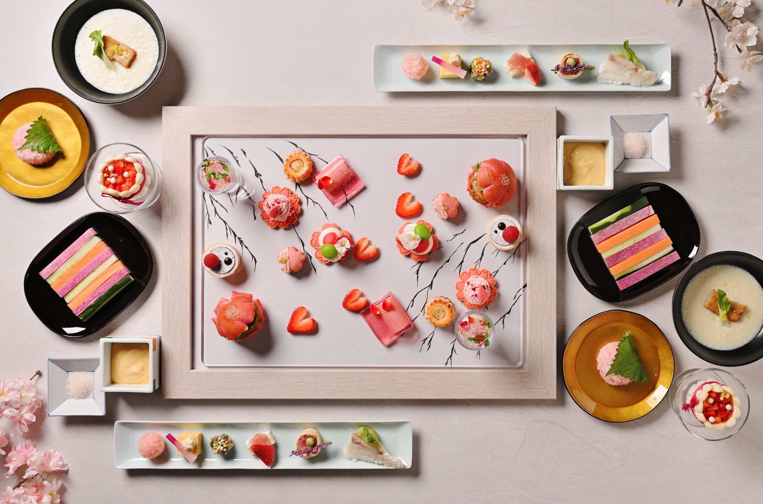 「ザ・プリンス 京都宝ヶ池」和のアフタヌーンティーセット「Art of Plate～香風駘蕩（かふうたいとう）～」