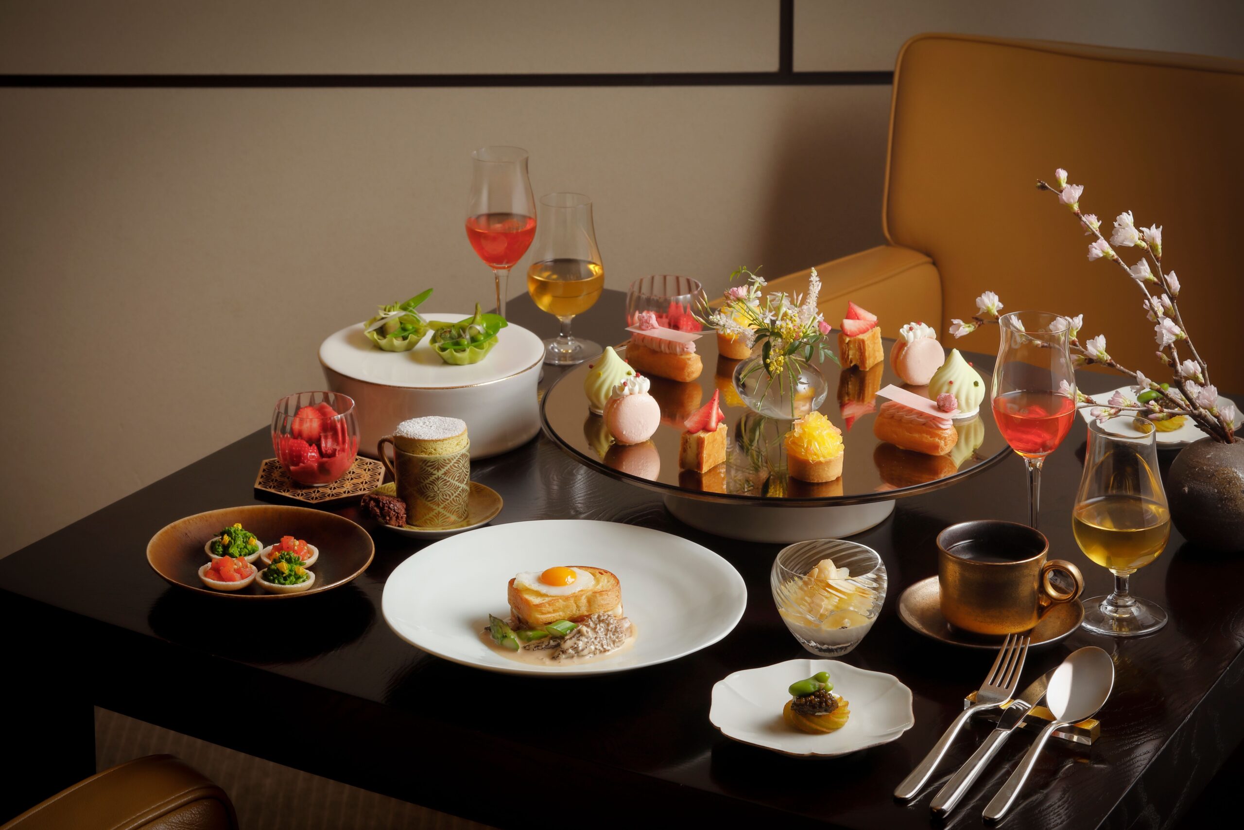 「パーク ハイアット 京都」桜アフタヌーンティー