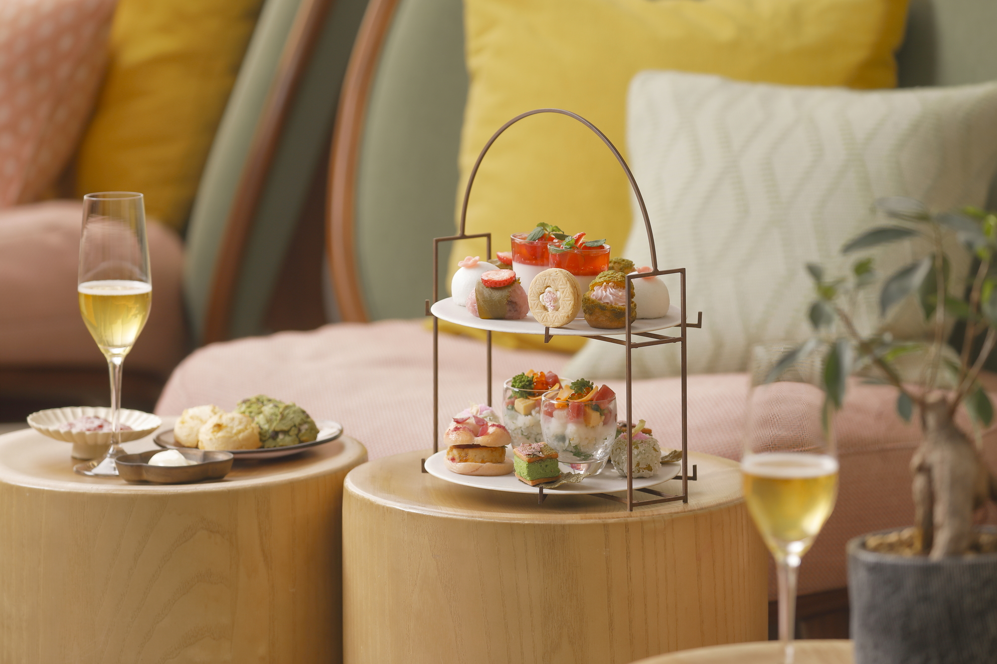 「シックスセンシズ 京都」桜アフタヌーンティー