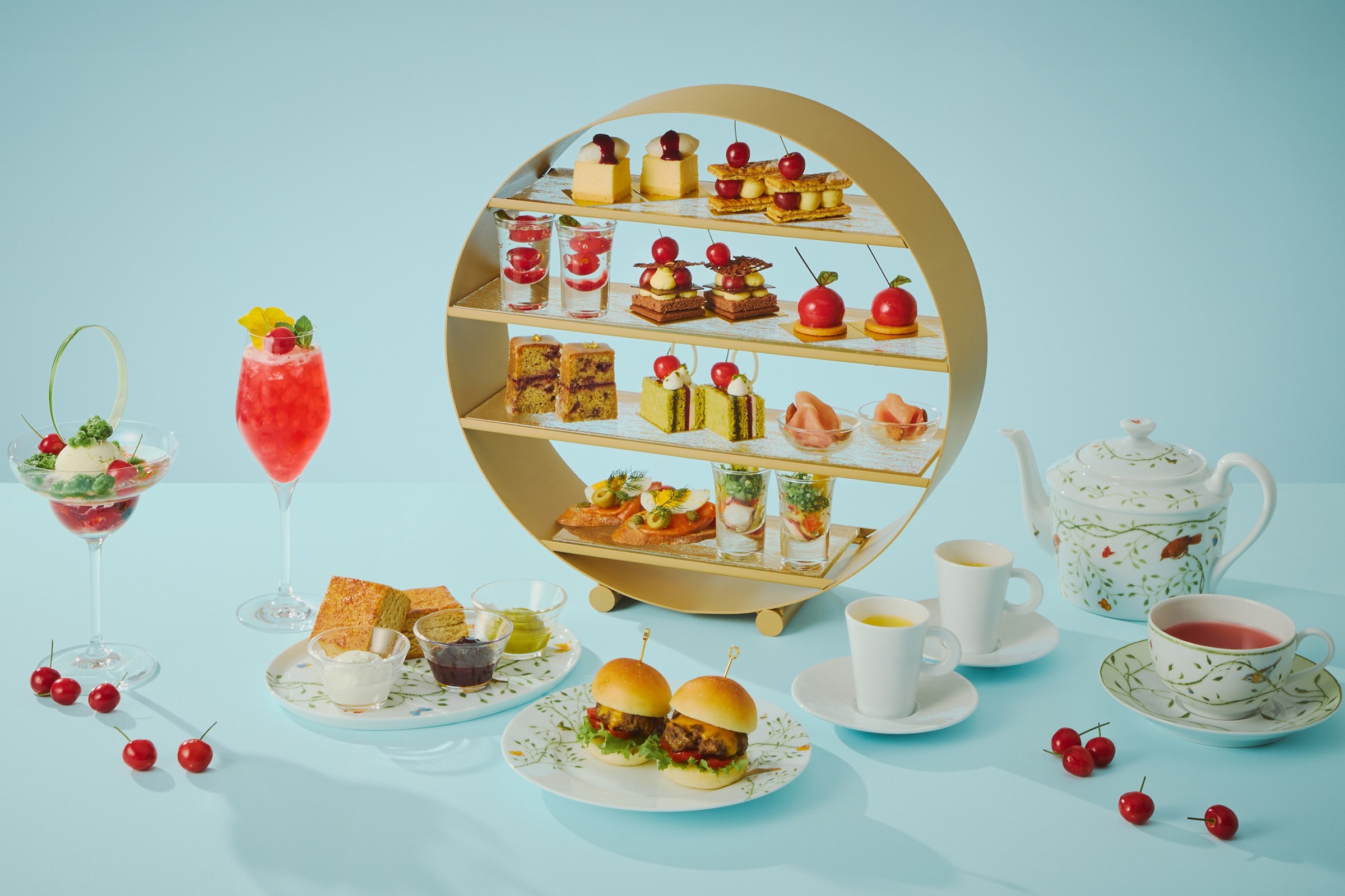 「大阪ステーションホテル」Afternoon Tea “VOYAGE” La saison des cerises