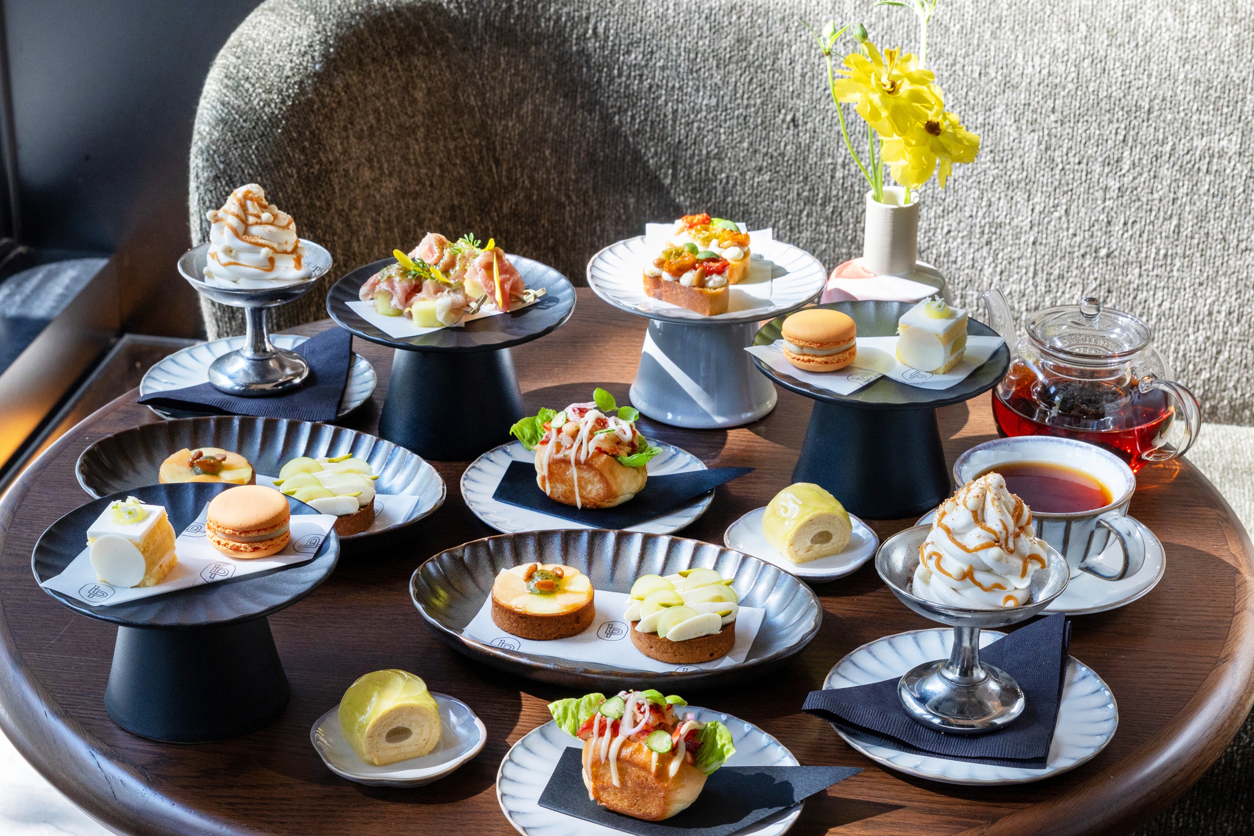 ル プリスティン アフタヌーンティー ～シャインマスカット＆マスクメロン～ 　全体