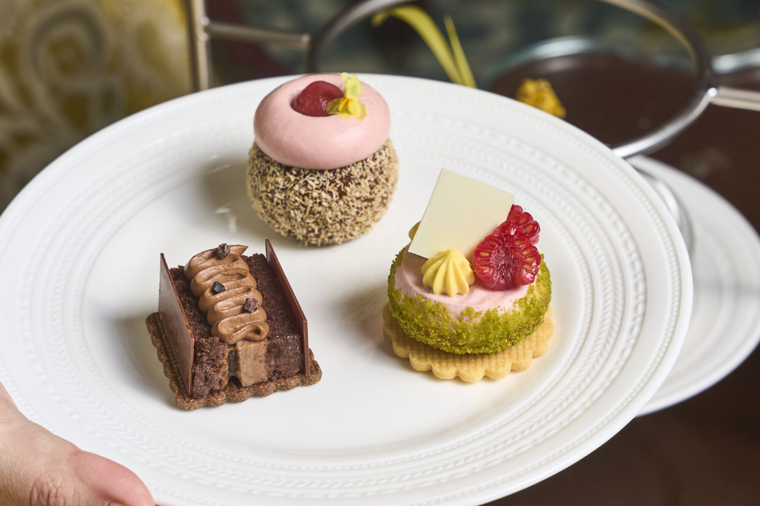 「ザ・リッツ・カールトン大阪」アーリーサマーエレガンス ウィズ ジャパニーズティー
スイーツ