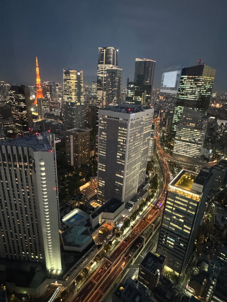 1 Hotel Tokyo 客室からの夜景