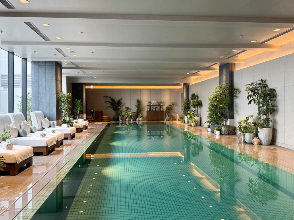 1 Hotel Tokyo プール