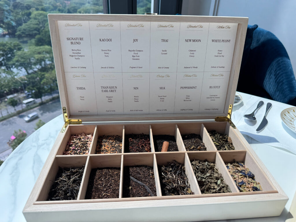 Caleo アフタヌーンティ　ティーセレクション