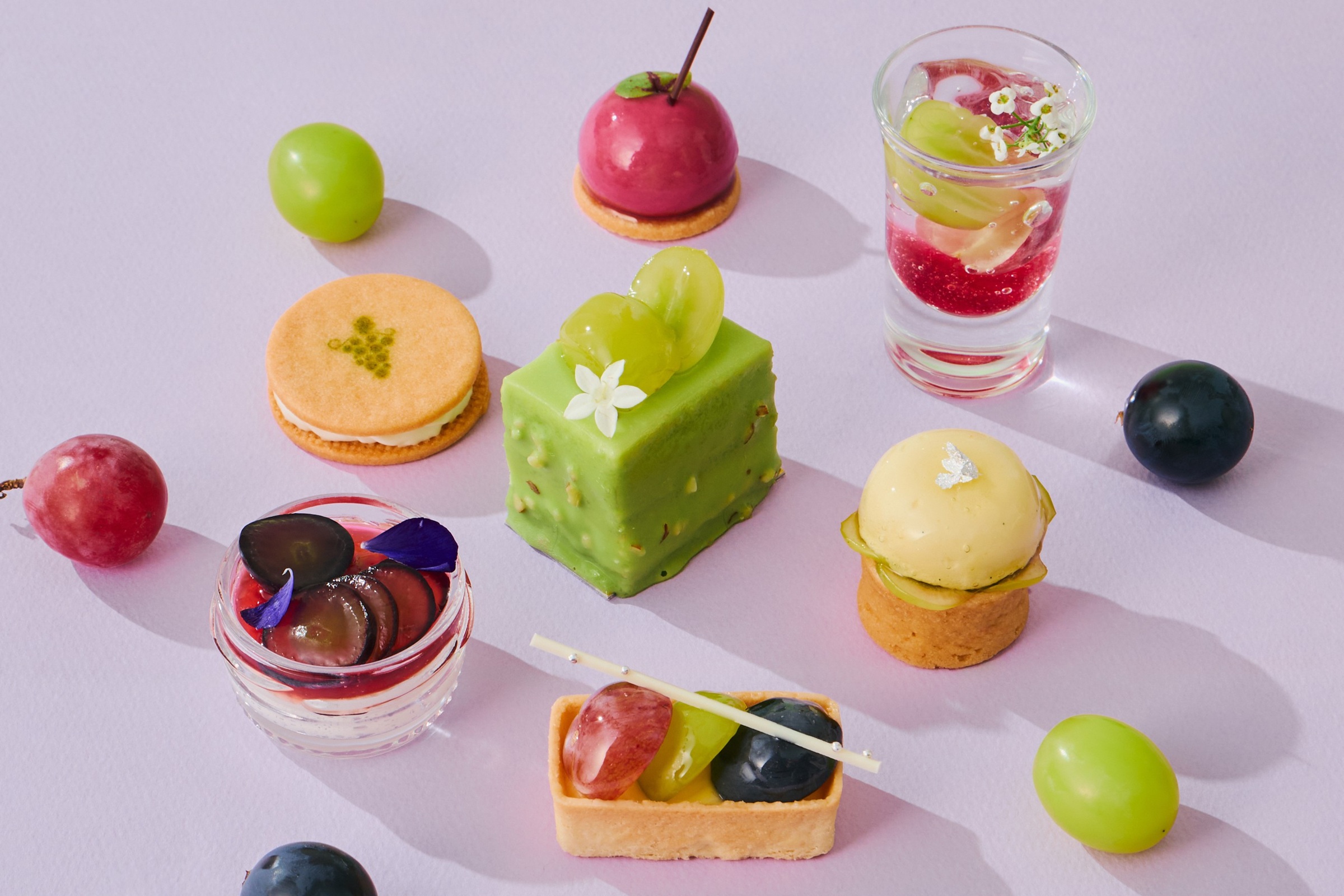 「大阪ステーションホテル」Afternoon Tea “VOYAGE” La saison des raisins スイーツ