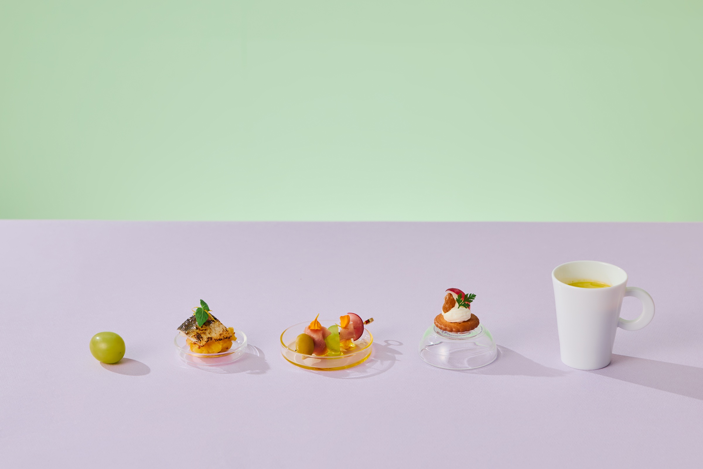 「大阪ステーションホテル」Afternoon Tea “VOYAGE” La saison des raisins
セイボリー