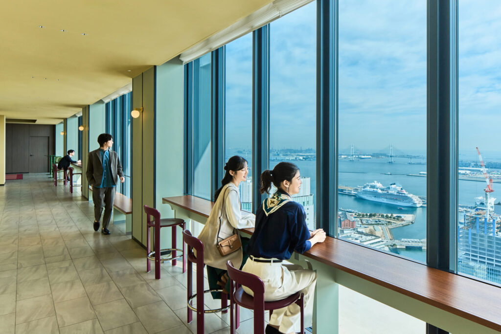 「Bay View Deck(ベイビューデッキ)」
Photo by OMO5横浜馬車道 by 星野リゾート